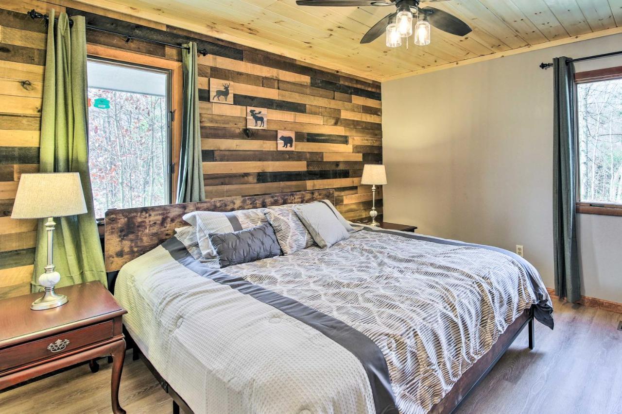 Gatlinburg Mountain Cabin With Hot Tub, Deck And Games Luaran gambar